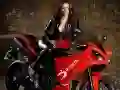 游戏摩托車和女孩滑梯在线
